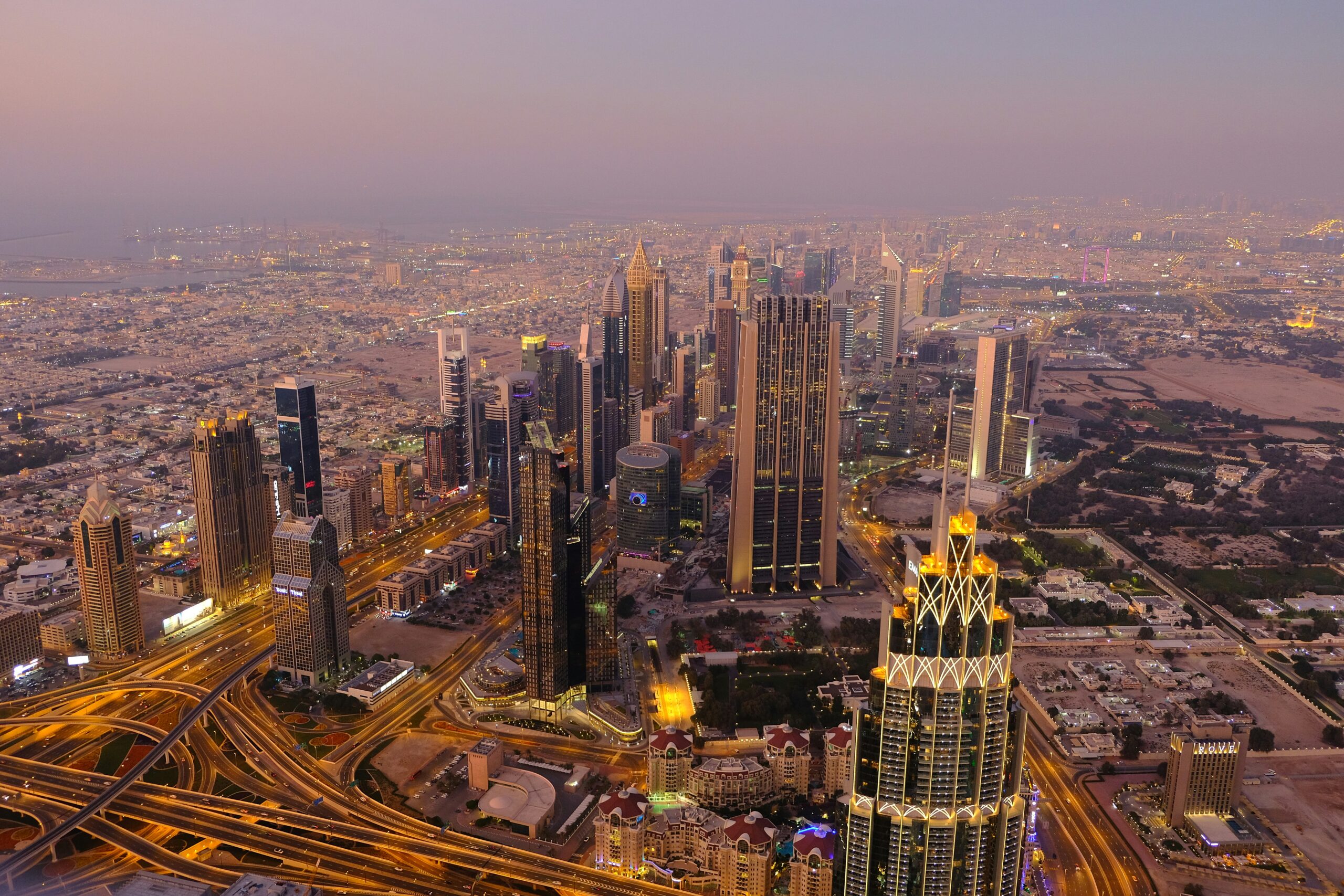 Investing in Dubai Villas: Best Communities for High ROI