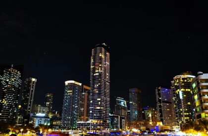 Dubai Real Estate Market 2024 – Key Trends and What’s Next Dubai real estate market trends and future investment opportunities in 2024