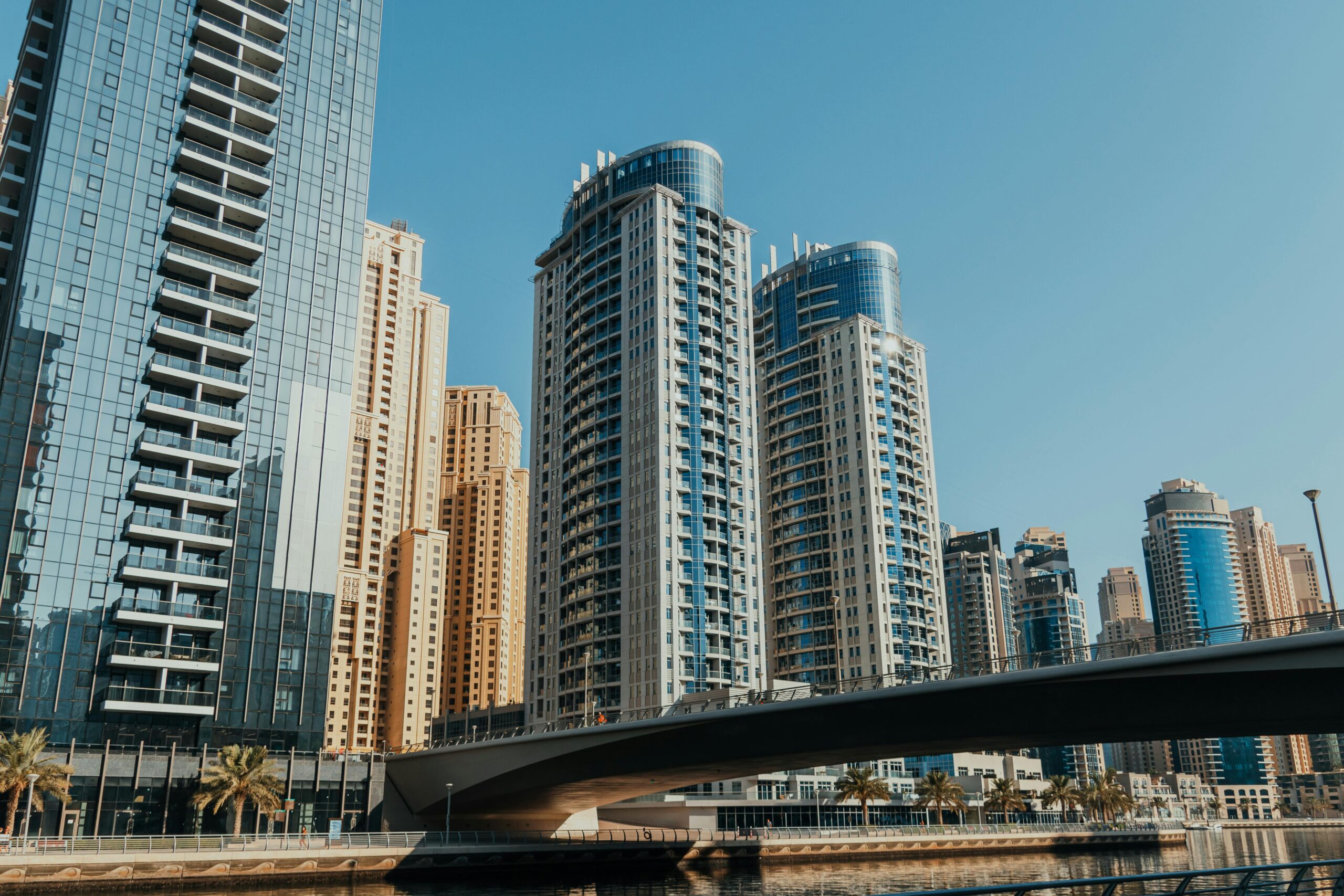 Best luxury apartments in Dubai – top locations and best deals in 2025