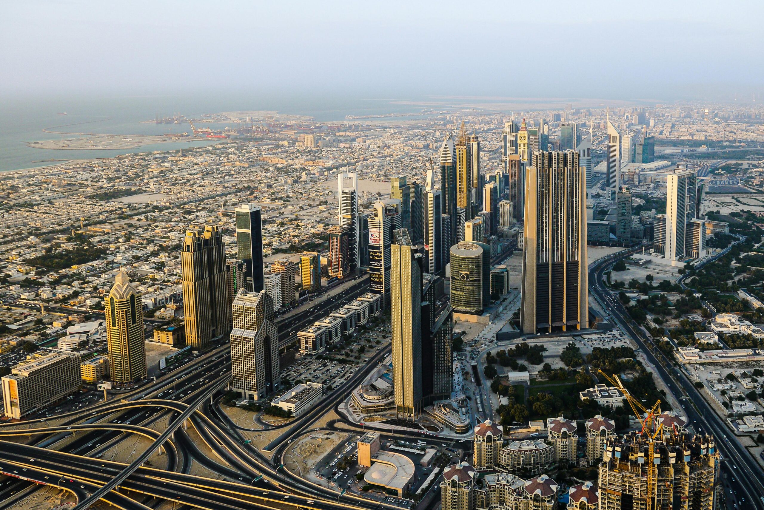 Exclusive tips for buying a luxury property in Dubai at the best price