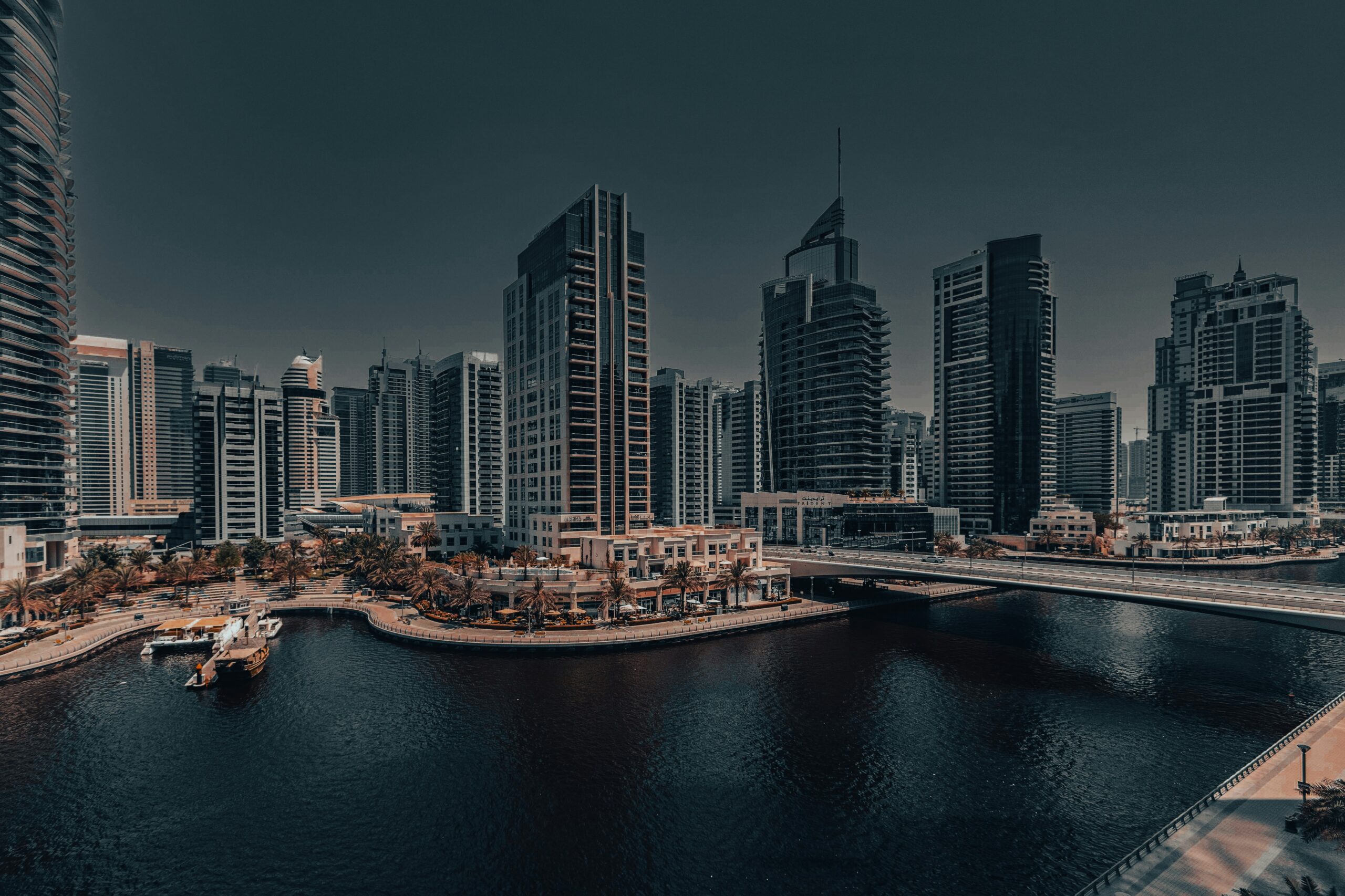 Off-plan property investment in Dubai - pros, cons, and buying process