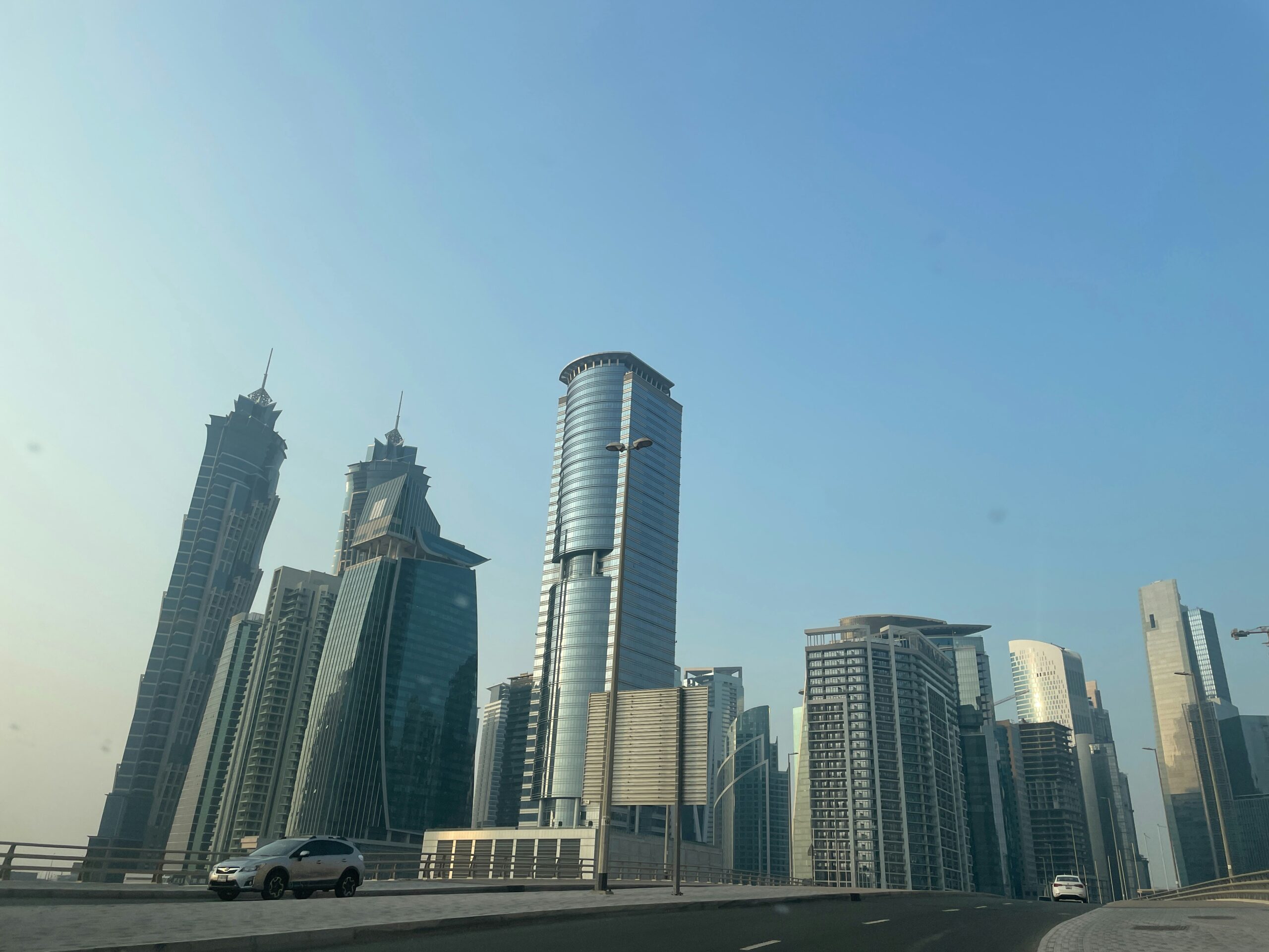 Dubai real estate with tips on how to avoid them