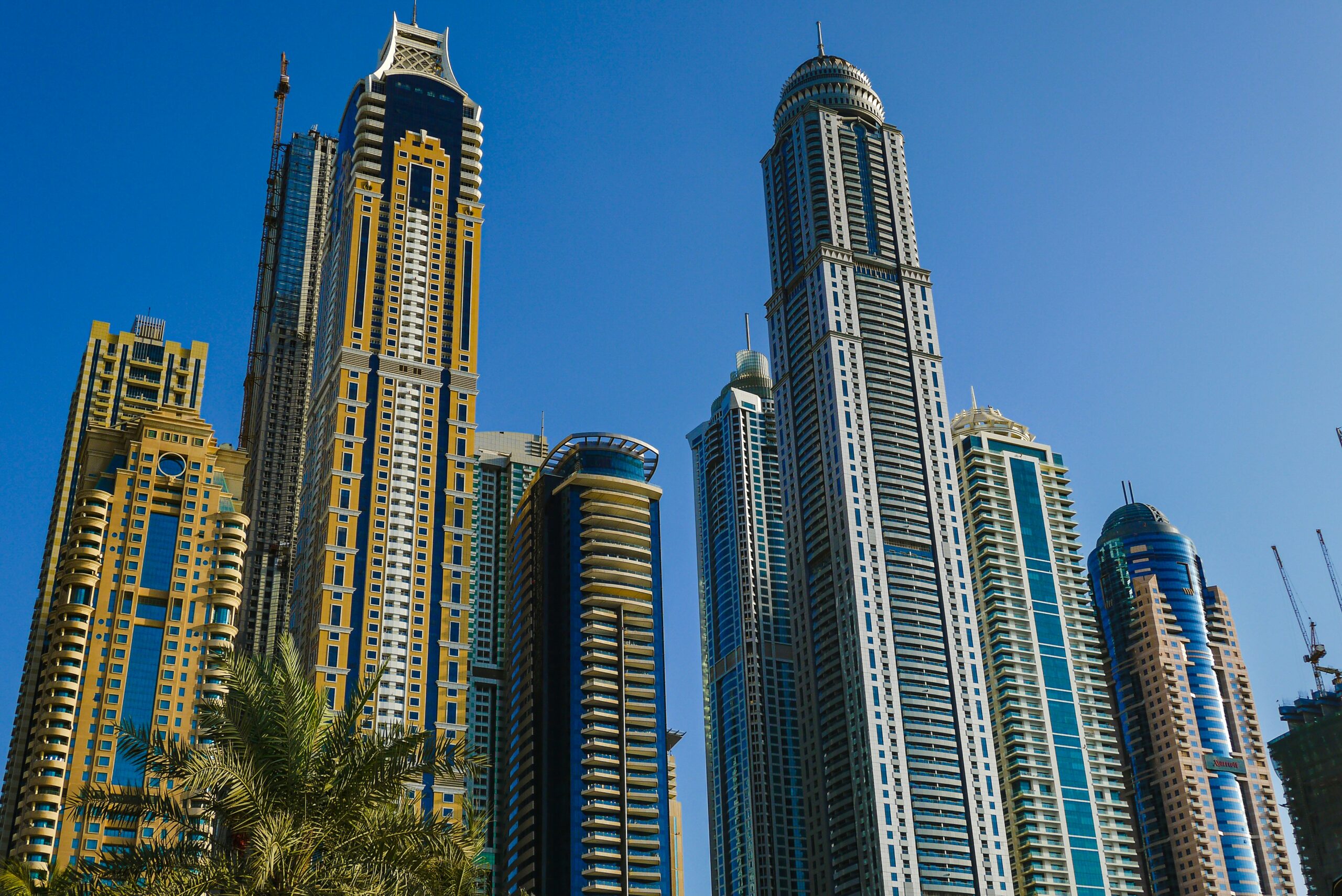 A stylish apartment in a prime Dubai location, ideal for Airbnb and short-term rentals