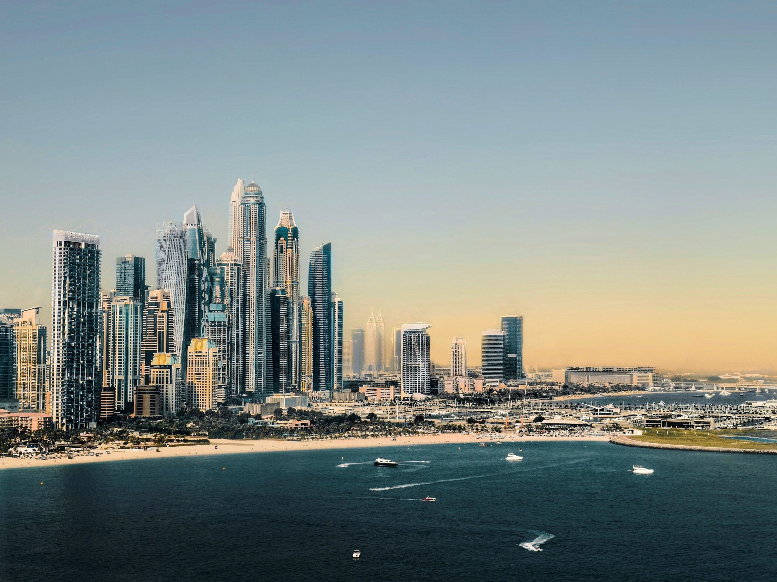 Using data analytics for smarter Dubai real estate investment decisions
