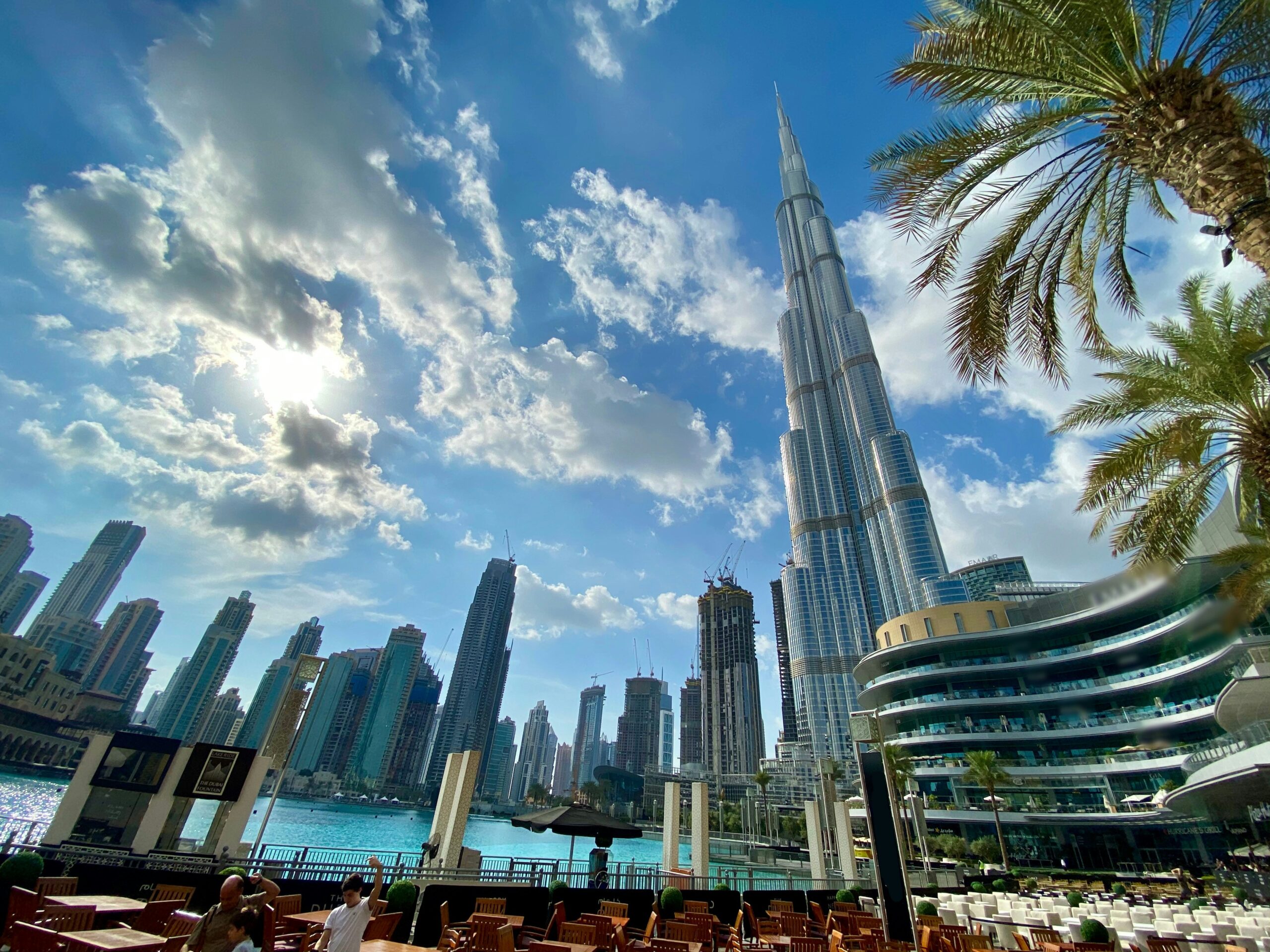 Using social media to market Dubai real estate properties